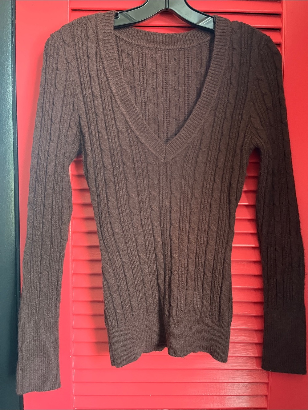 Women's Brown Cable Knit V-Neck Sweater